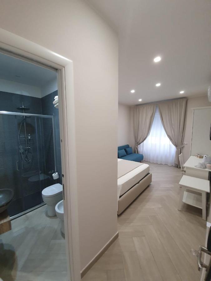 Dimora Costantino Bed & Breakfast Napoli Ngoại thất bức ảnh