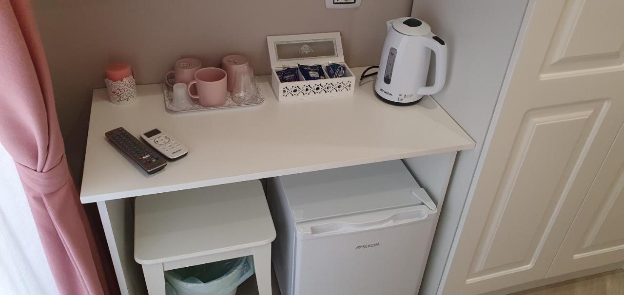 Dimora Costantino Bed & Breakfast Napoli Ngoại thất bức ảnh